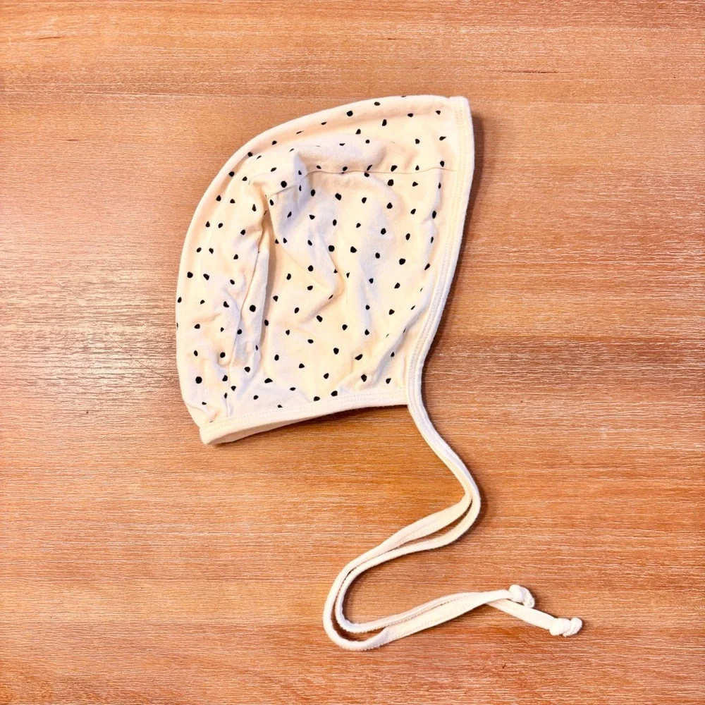 Briar Bebe Off-white Black Dot Print Cotton Baby Bonnet, Size 12-24 Months